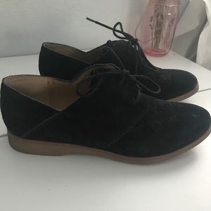 Black Franco Sartos in like new condition!